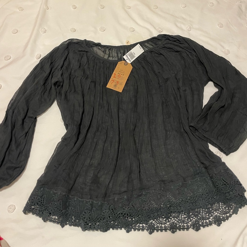Women’s Billabong Blouse